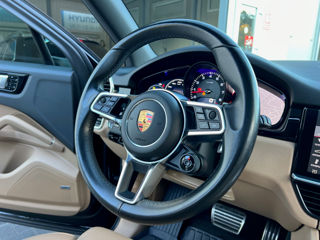 Porsche Cayenne foto 12