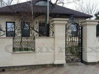 Balustrade , porți, garduri , copertine , gratii, uși metalice și alte confecții din fier forjat. foto 7