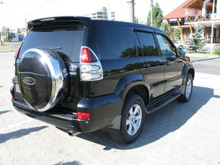 Toyota Land Cruiser Prado foto 6