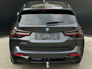 BMW iX3 foto 4