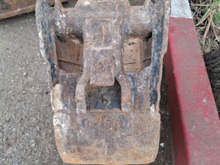 Cupa caus  кауш ковш excavator ciocan hidraulic foto 2