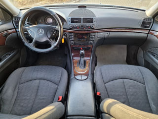 Mercedes E-Class foto 7