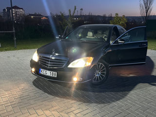 Mercedes S-Class foto 2