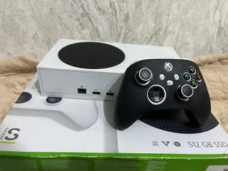 Продам Xbox Series S