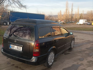 Opel Astra foto 3