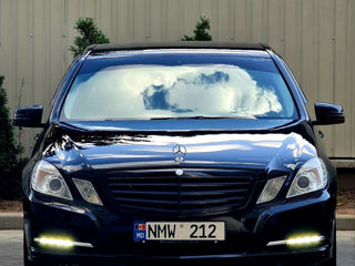 Mercedes E-Class foto 7