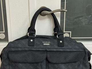 Продам б/у дорожную сумку Guess . 100 % оригинал foto 9