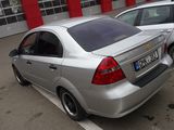 Chevrolet Aveo foto 1