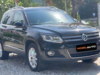 Volkswagen Tiguan foto 2