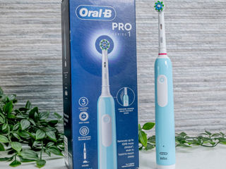 Электронная зубная щётка Oral-B