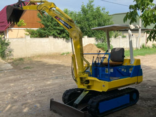 Excavator komatsu foto 8