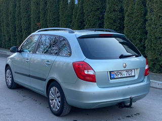 Skoda Fabia foto 2