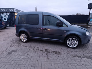 Volkswagen Caddy foto 2