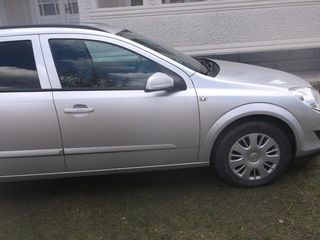 Opel Astra foto 7