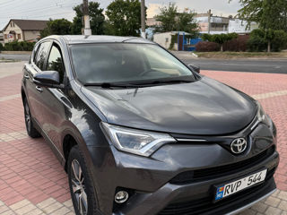 Toyota Rav 4 фото 1