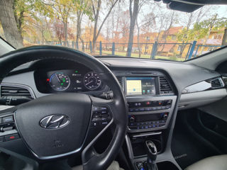 Hyundai Sonata foto 5