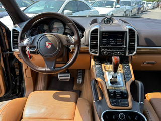 Porsche Cayenne foto 8