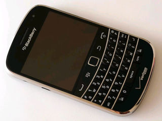 Cumpăr BlackBerry bold 9900