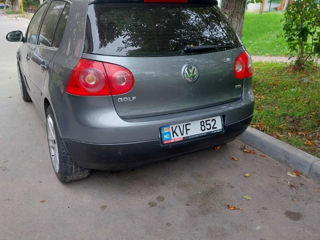 Volkswagen Golf foto 2