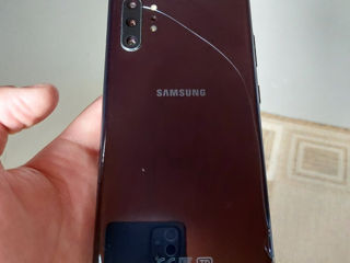 Samsung Galaxy Note 10+ foto 2