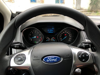 Ford Focus foto 9