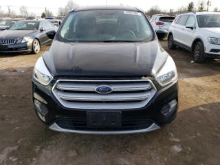 Ford Escape foto 2