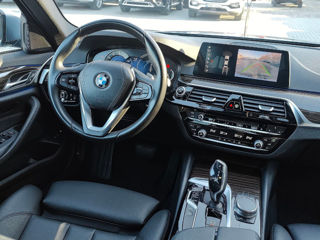 BMW 5 Series foto 13