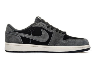 Nike Air Jordan 1 Retro Low x Travis Scott Grey foto 6