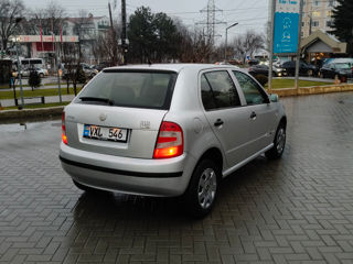 Skoda Fabia foto 4