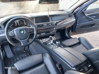 BMW 5 Series foto 8