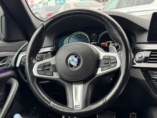 BMW 5 Series foto 14