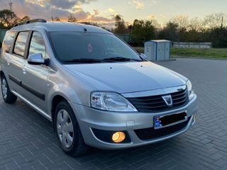 Dacia Logan foto 9