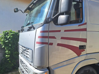 Volvo FH 12 foto 3