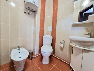 Apartament cu 2 camere, 66 m², Centru, Chișinău foto 11