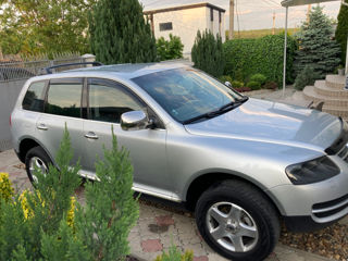 Volkswagen Touareg foto 2