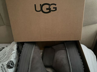 Ugg