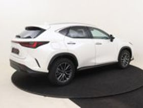 Lexus NX Series foto 4