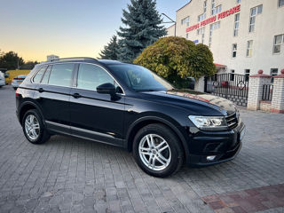 Volkswagen Tiguan foto 3