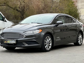 Ford Fusion foto 3