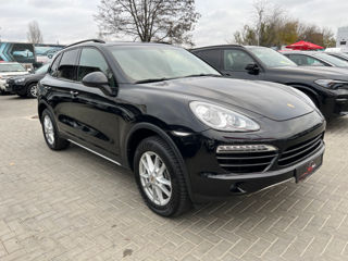 Porsche Cayenne foto 2