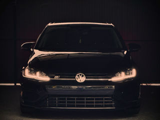 Volkswagen Golf foto 1