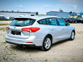 Ford Focus foto 4