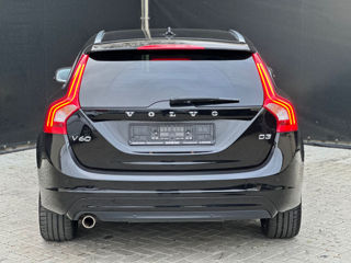 Volvo V60 foto 5