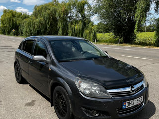 Opel Astra foto 2