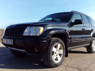 Jeep Grand Cherokee foto 1