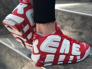 Nike Air More Uptempo Red x Supreme Unisex foto 3