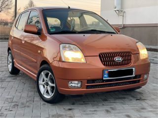 KIA Picanto foto 2