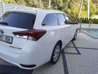 Toyota Auris foto 3