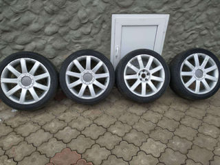 Audi 245/40 R 18.