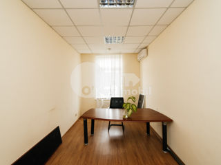 Spațiu comercial, 430 mp, Buiucani, 3870 € ! foto 6